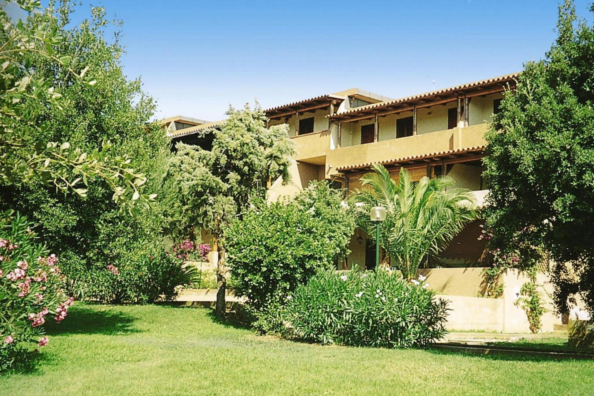 Holiday Residence Sa Jaga Brujada In Porto Rotondo Eksteriør billede